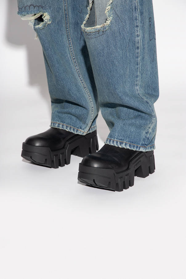 【BALENCIAGA】Bulldozer Chelsea Boot ★関税送料込み Balenciaga Bulldozer Laceup Boot Black Outline Calfskin
